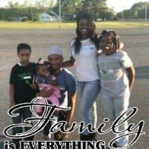 Meet your Posher, Nikki